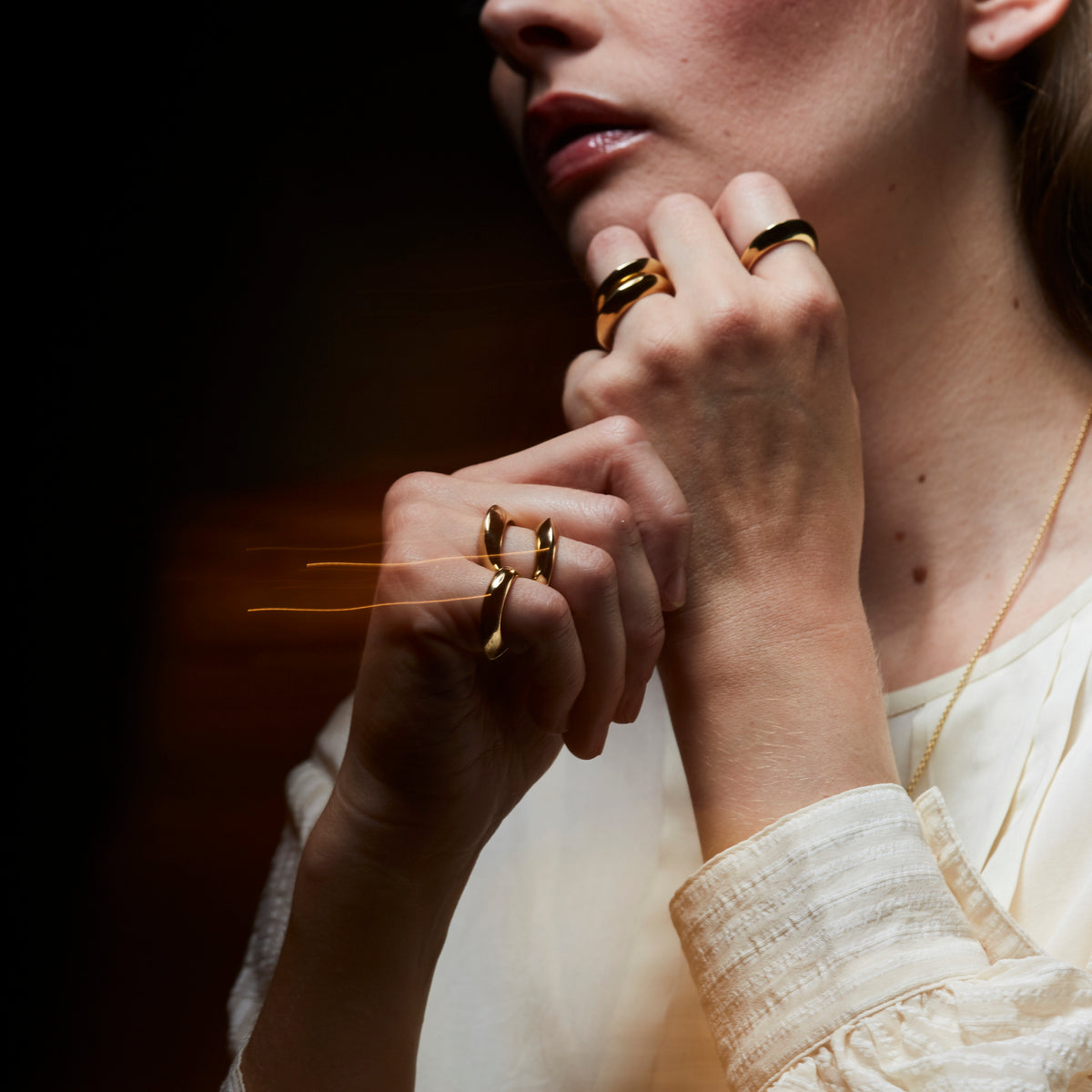 Bronze Peaked Bulbas Ring