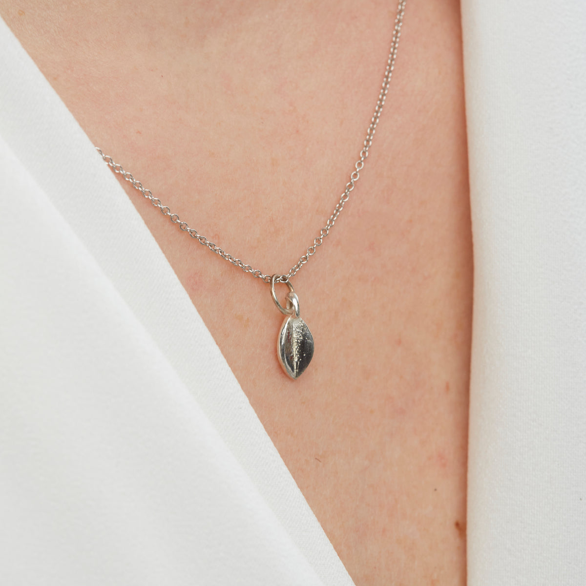 Delicate Leaf Necklace