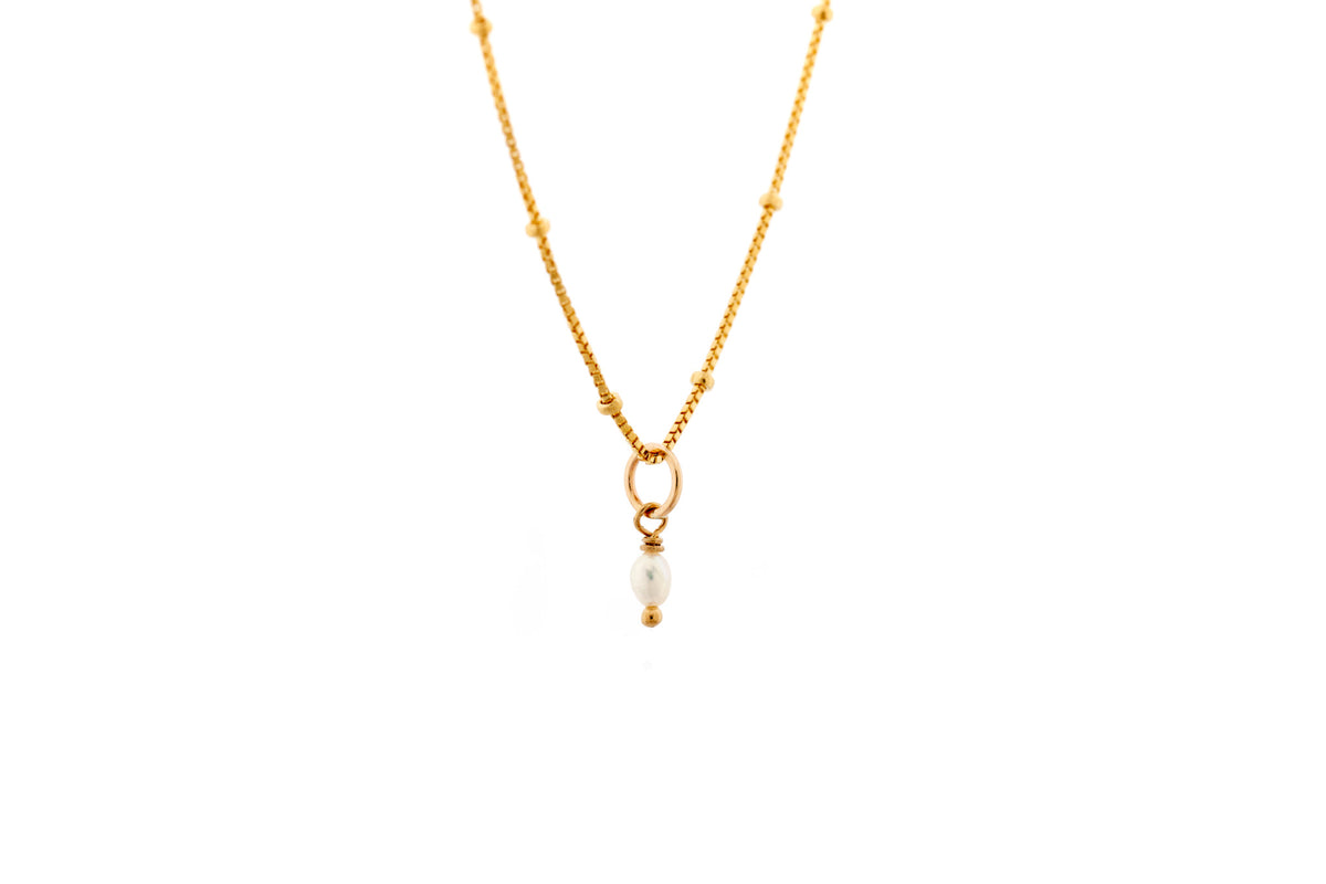 Petite Rice Pearl Necklace